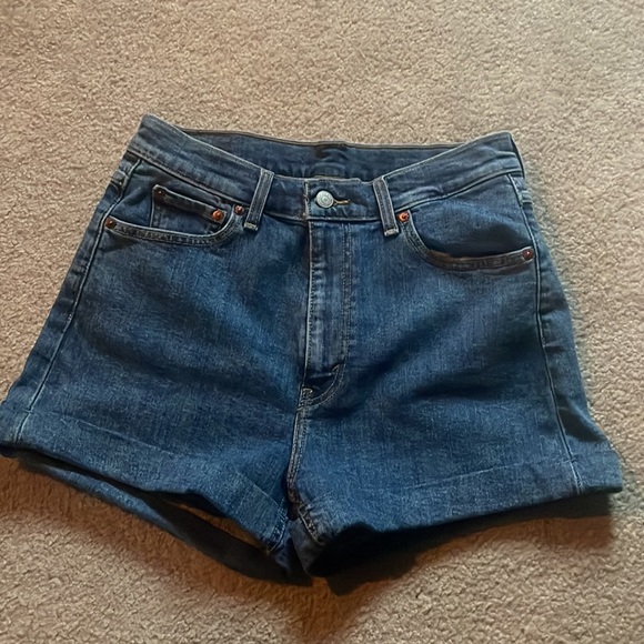 Levi’s Blue Cuffed Denim Jean Shorts Classic Summer - Picture 3 of 6